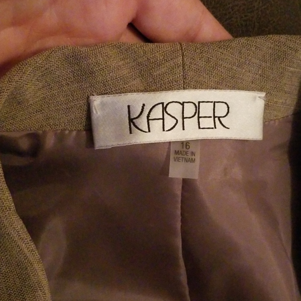 Jacket and pants - Picture 4 of 4